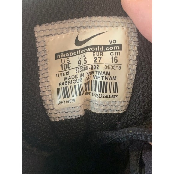 NIKE Boy’s Strike Football High Top Cleats / Size: 10C - Picture 8 of 10